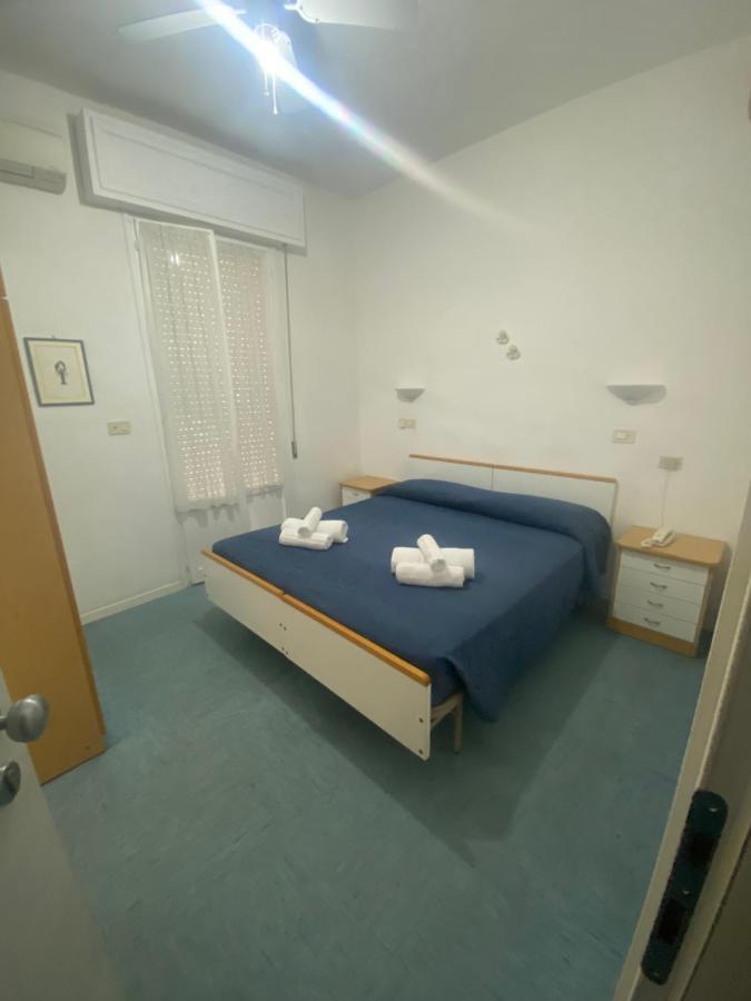 B&B Hotel Lucciola กัตตอลิกา ภายนอก รูปภาพ